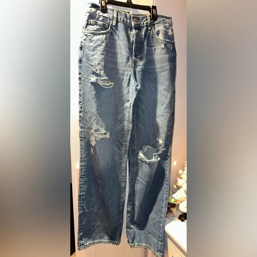 NWT ZARA The Loose Fit medium blue jeans💙 - Image 3