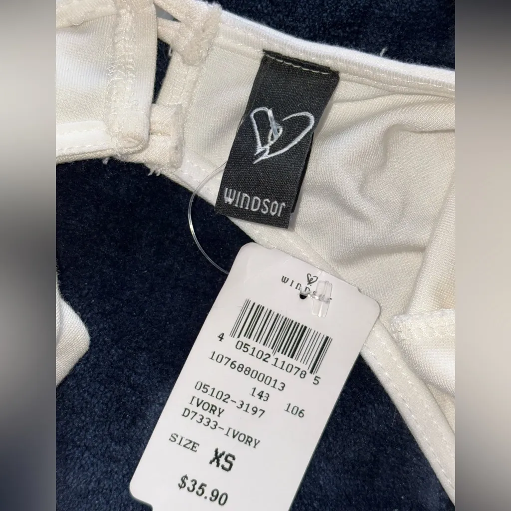 Windsor White Long Sleeve Bodycon Dress - Image 3