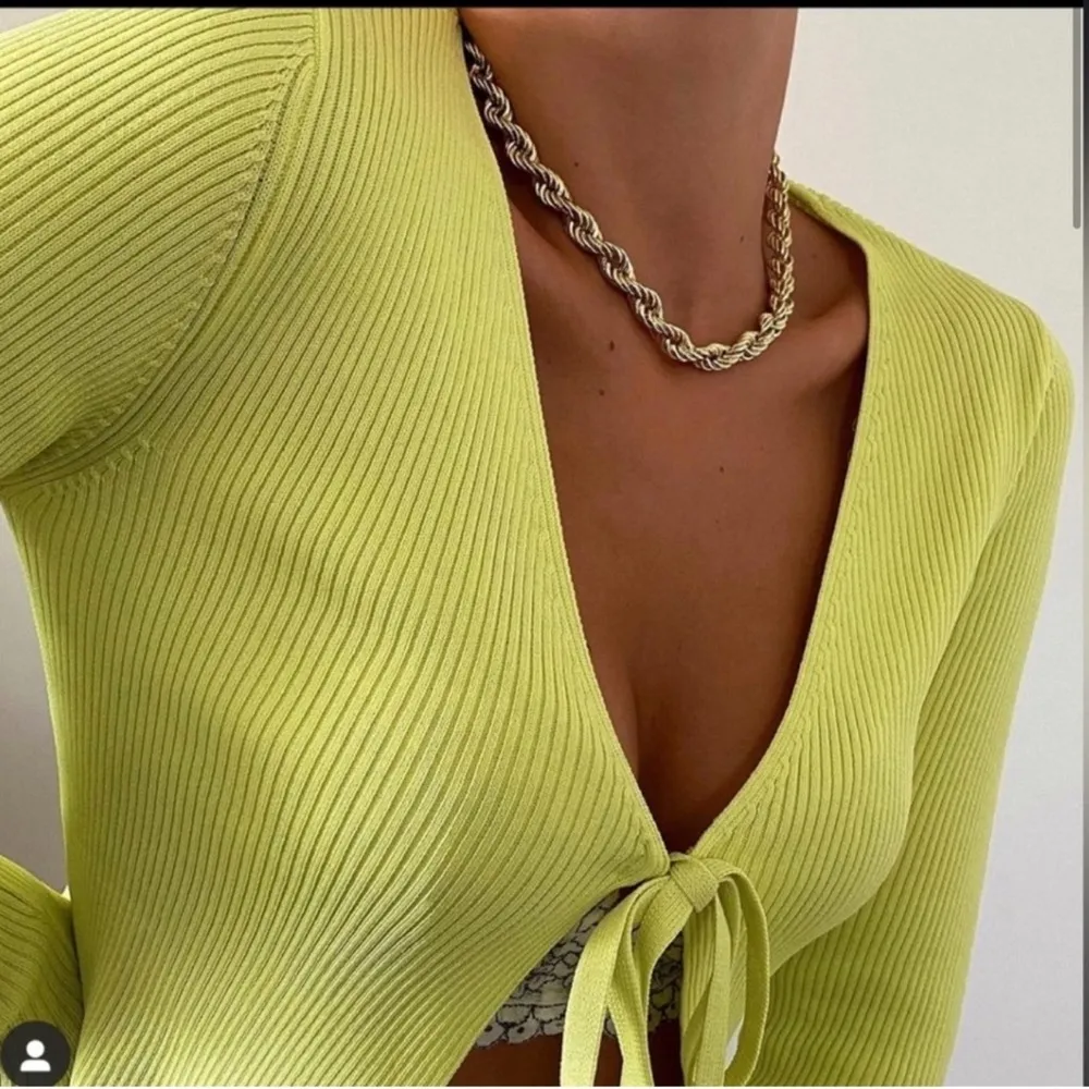 ZARA Lt Yellow Ribbed Knit Tie-Front Cardigan Blogger’s Favorite Size Medium - Image 12