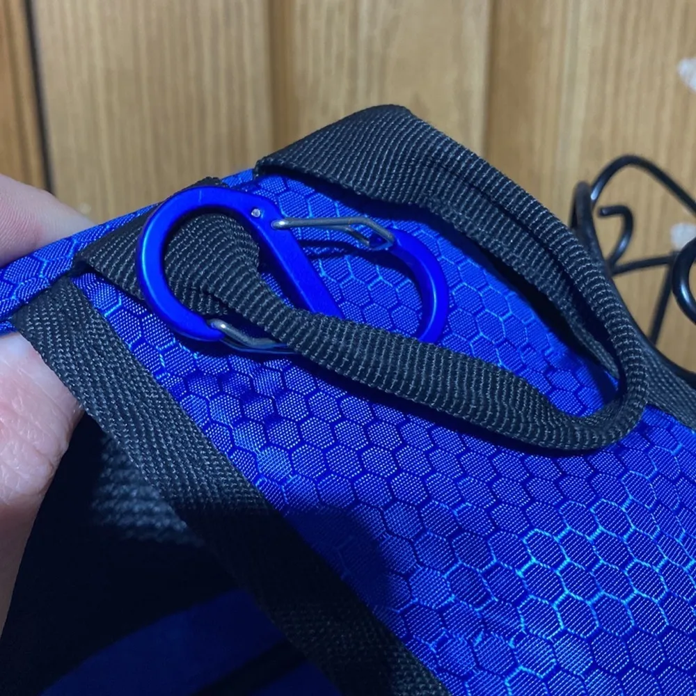 NWOT Crossbody back pack​​ Blue - Image 12