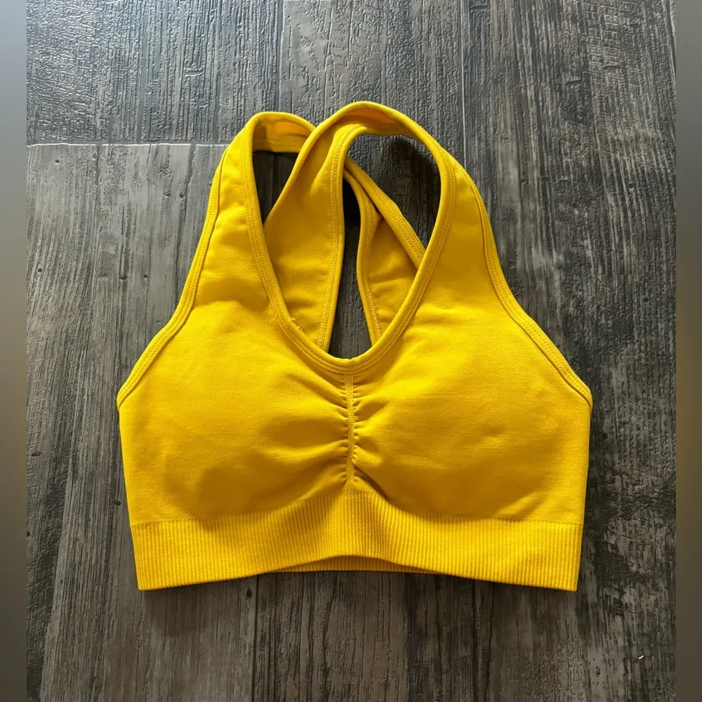 Alphalete amplify sports bra - Image 2