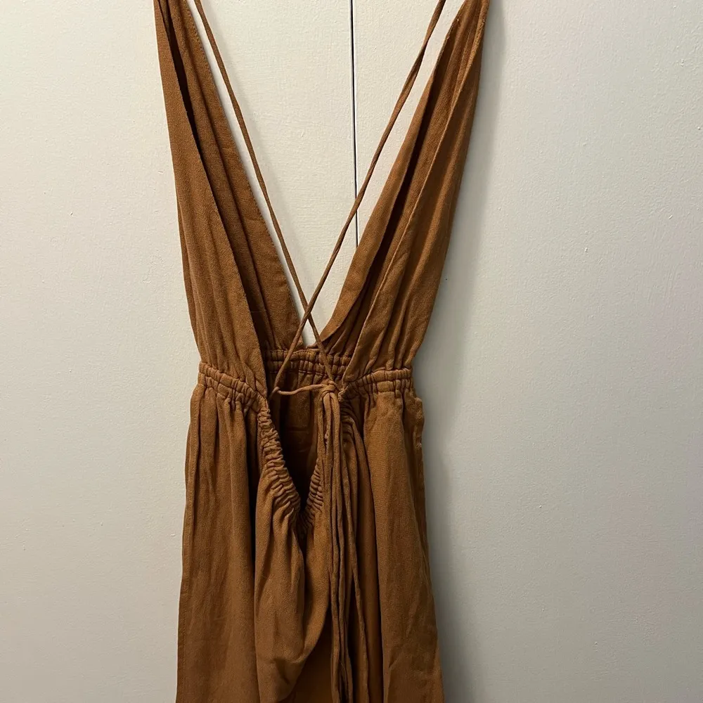INDAH Harlem Brown Flowy Strappy Dress NWT - Image 2