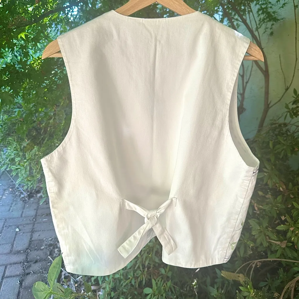 Vintage Embroidered 100% Cotton vest Baxter & Wells White Sz M Cottagecore Indie - Image 9