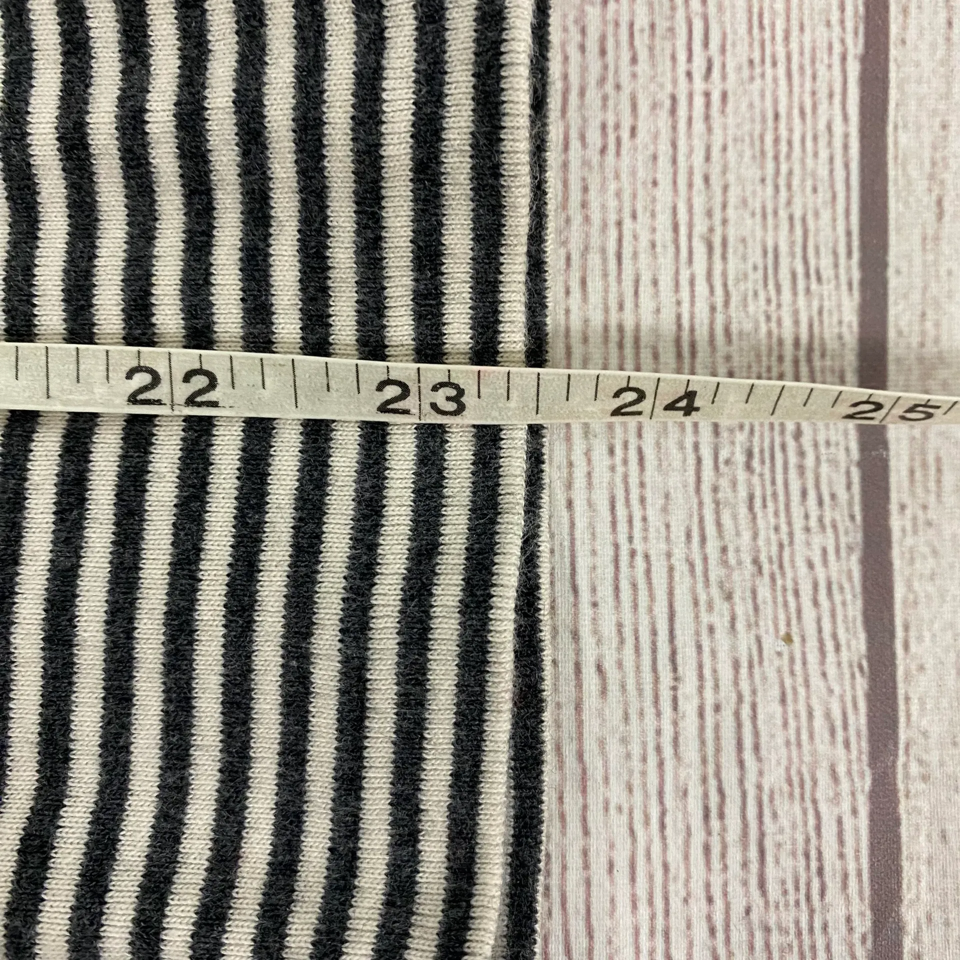 Sport women XL scoopneck Longsleeve stripe top grey/white - Image 8