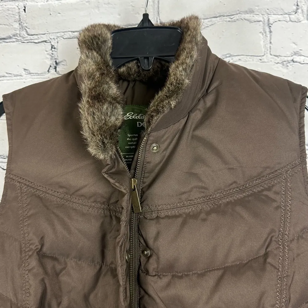 Brown Eddie Bauer Down Puffer Vest women’s size M petite - Image 5