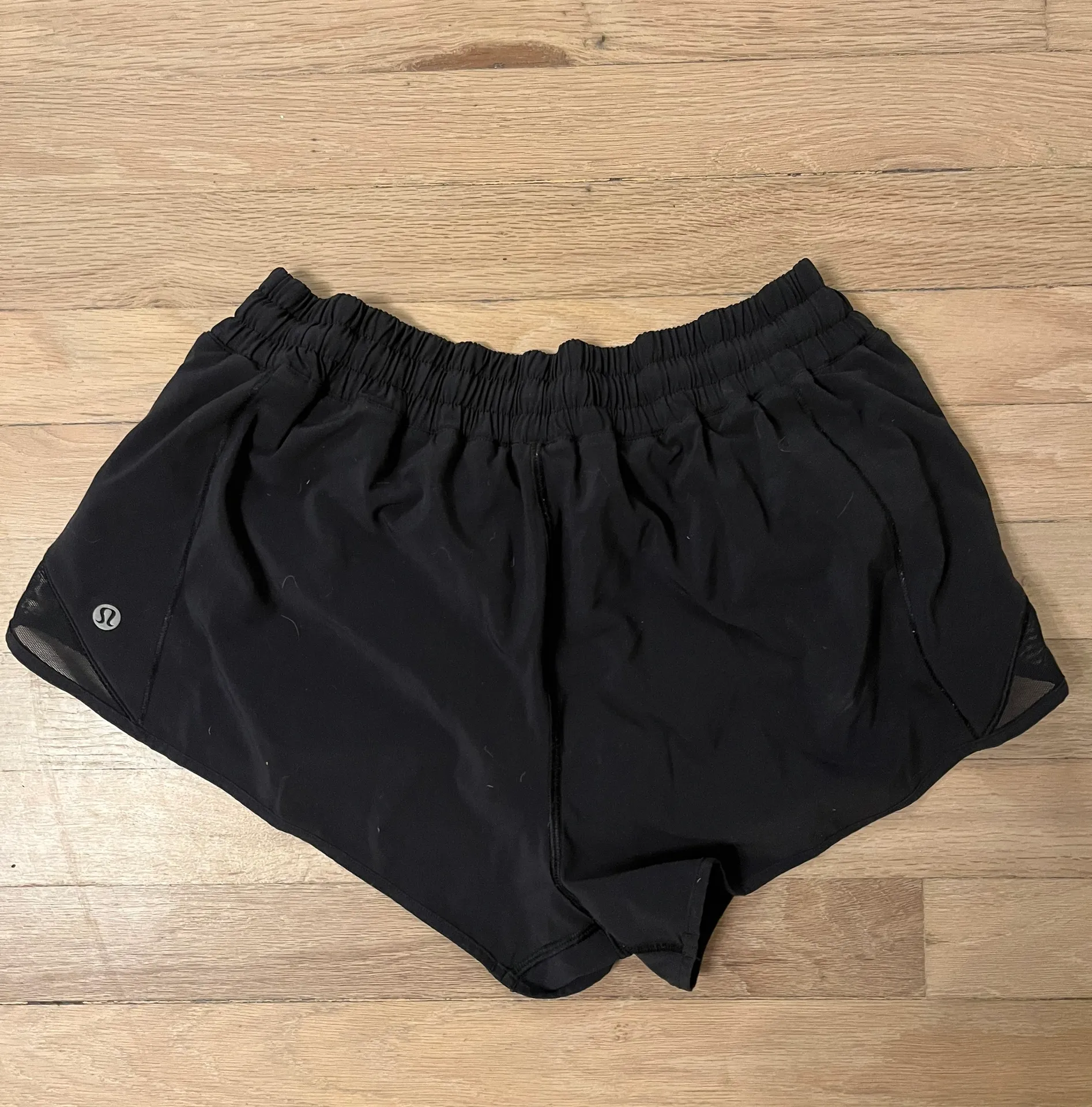 Lululemon Black Hotty Hot 2.5” Shorts - Image 2