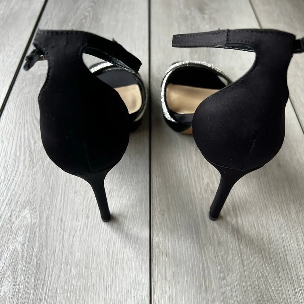 Vince Camuto Kalvira Black Rhinestone strappy sandal heels size 8 - Image 5