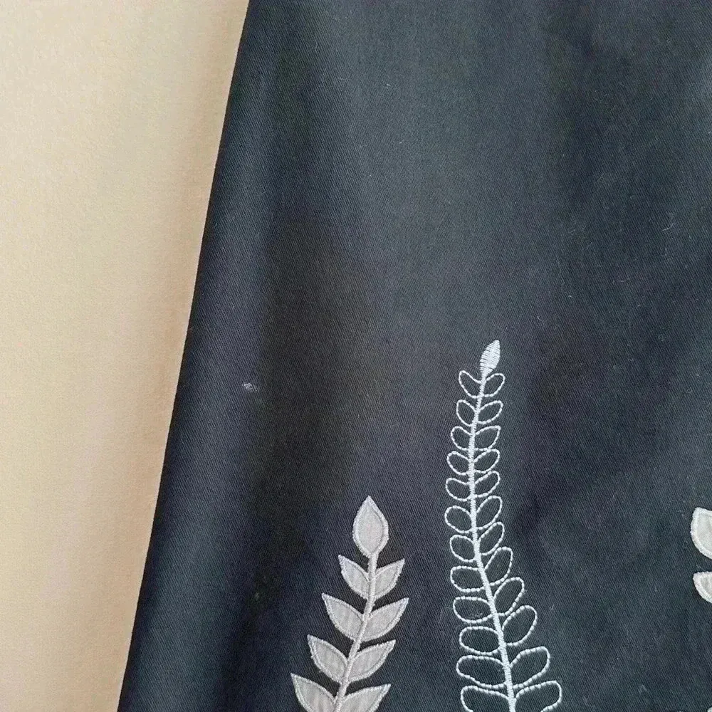 Boden Fern Embroidered A - Image 8