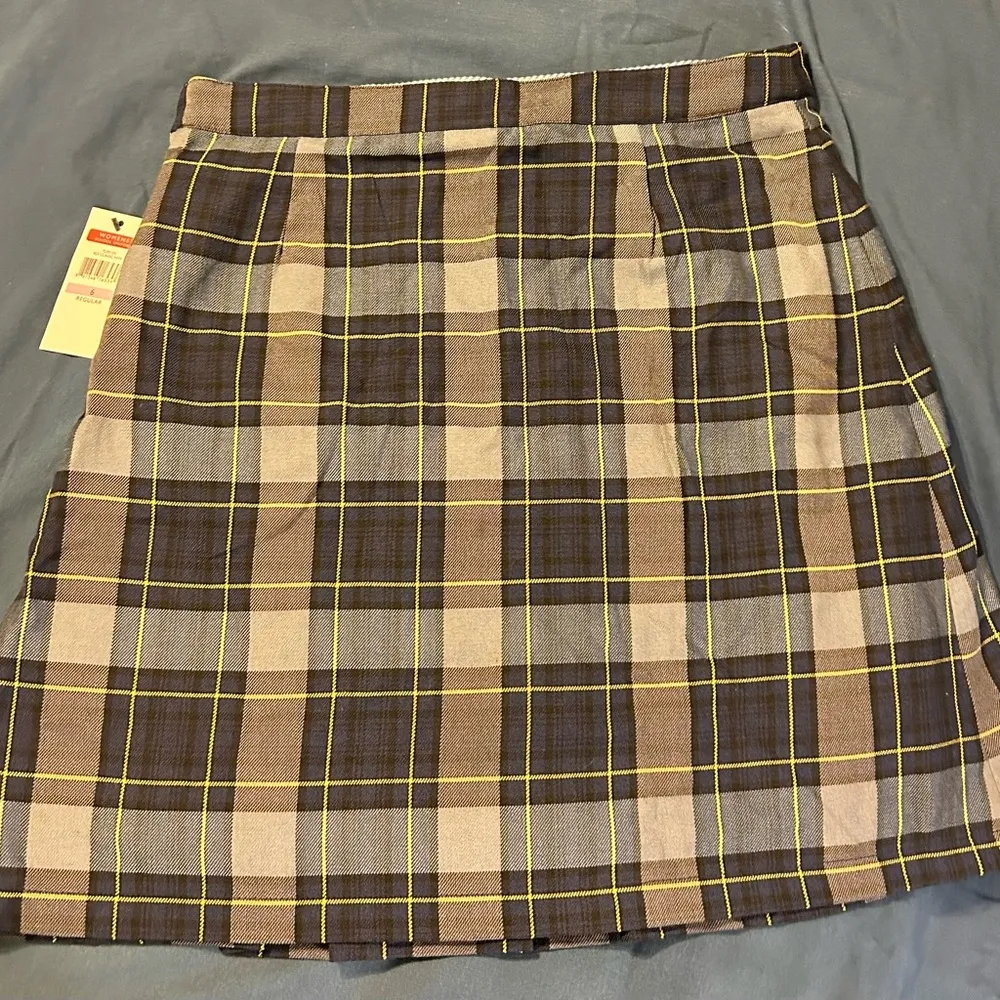 Women’s Tommy Hilfiger School Uniform - Image 4