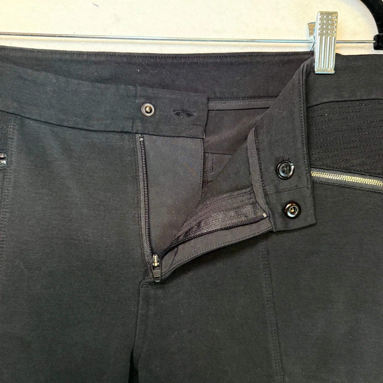 Athleta Ponte Moto 2.0 black Zip Pocket Athleisure Pants Chic Casual Size 10 - Image 6