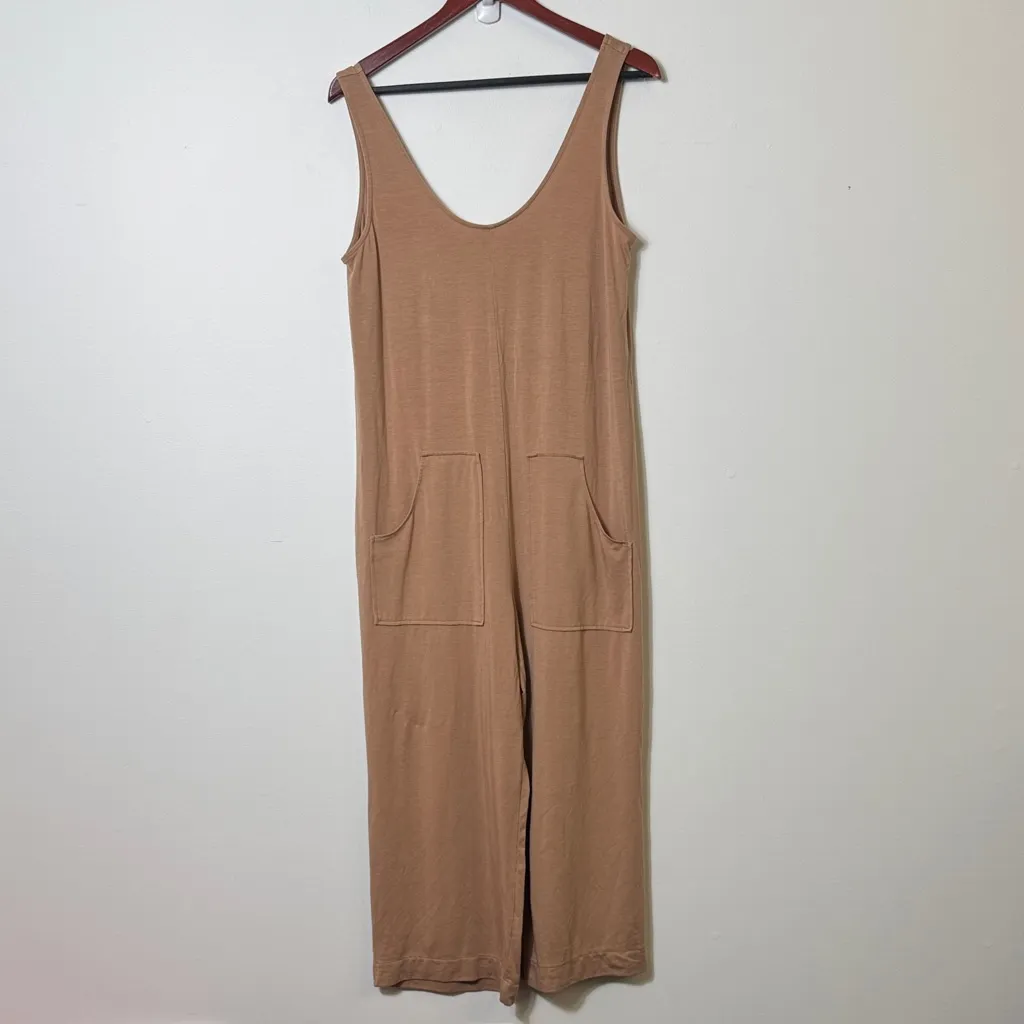 LOFT oversized Sleeveless tan lounge sleep Jumpsuit Small - Image 2