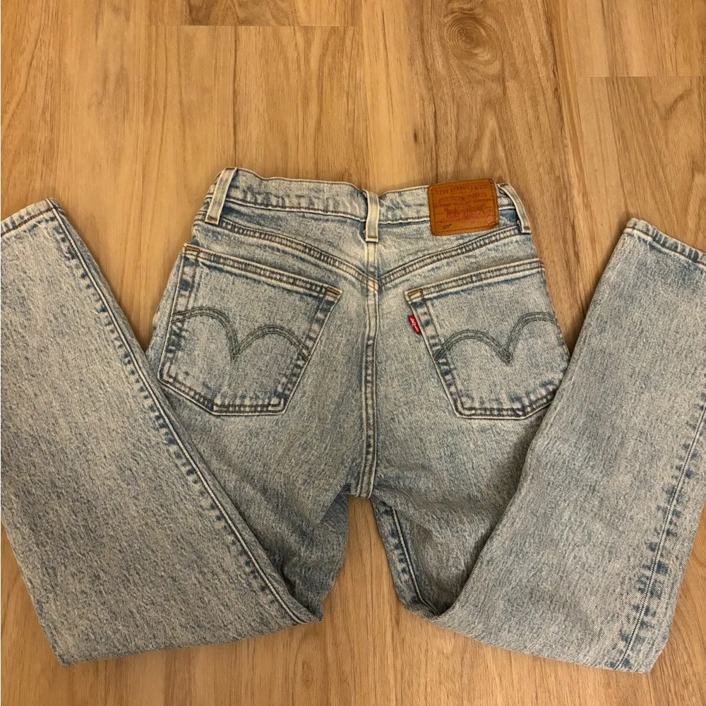 Levi’s 501 original cropped jeans - Image 4