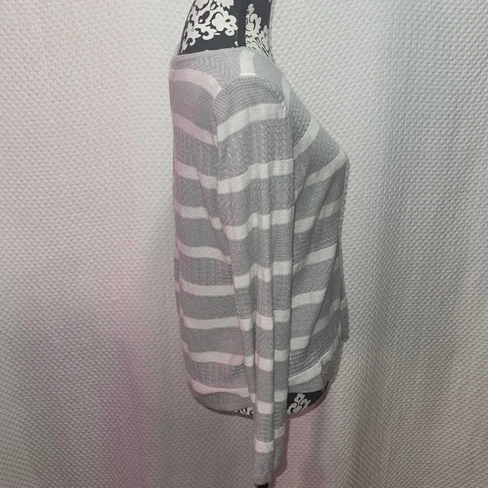 36.5 Design  women’s sweater - Image 2