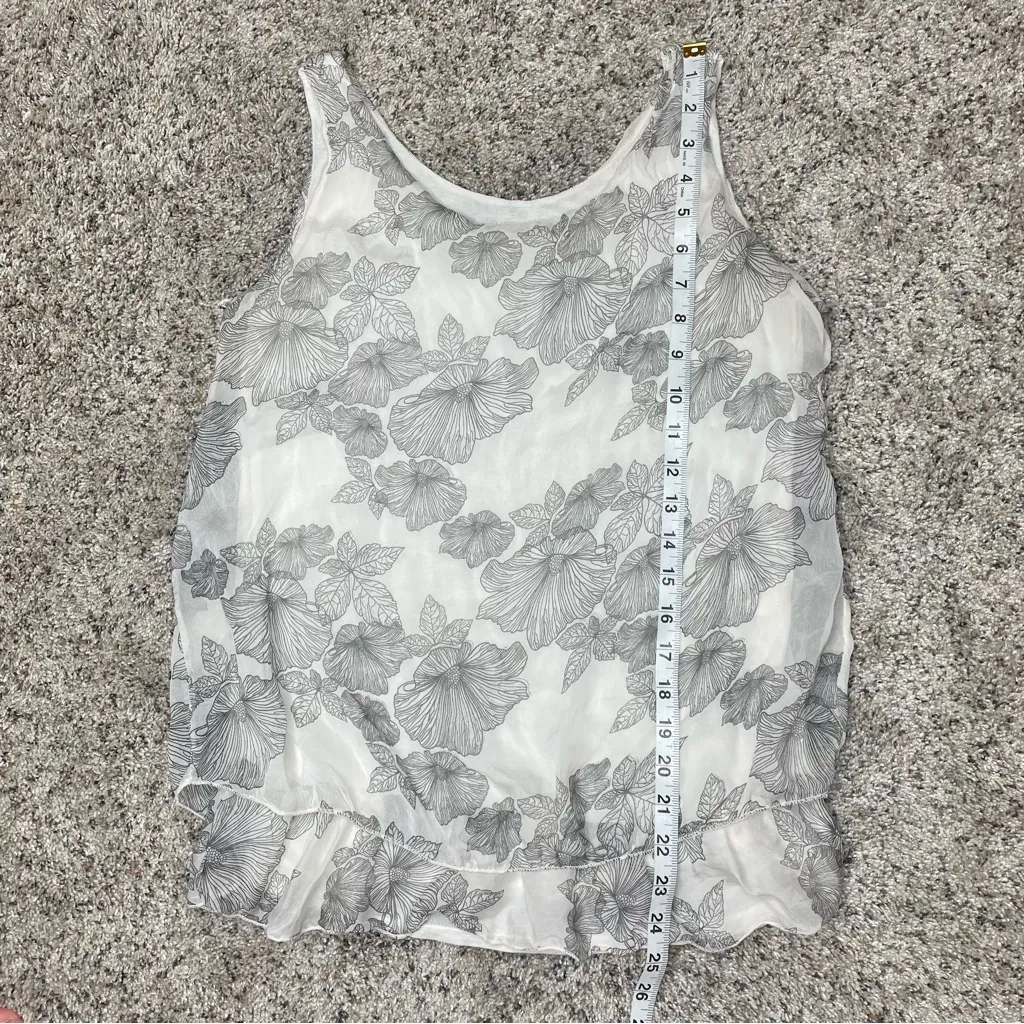 Giusy 100% Pure Silk Layered Floral Sleeveless Tank Top Blouse Small White Grey - Image 8