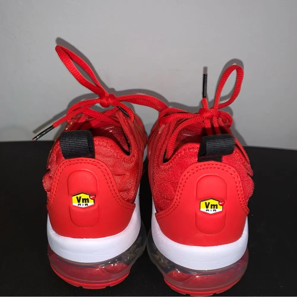 Nike  Vapormax Plus Red Women’s Size 6.5 - Image 5