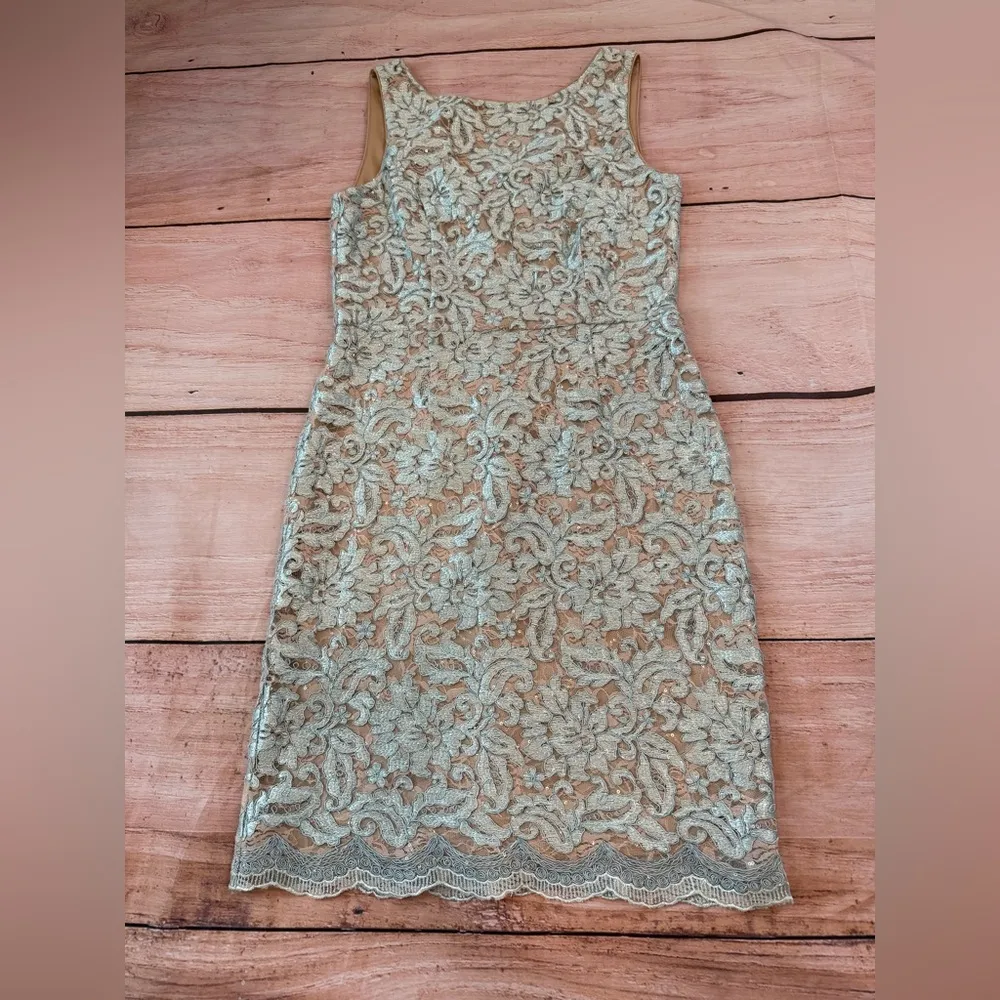 Women’s size 8 Ellen Tracy nude light aqua blue lace overlay dress sequence READ - Image 10