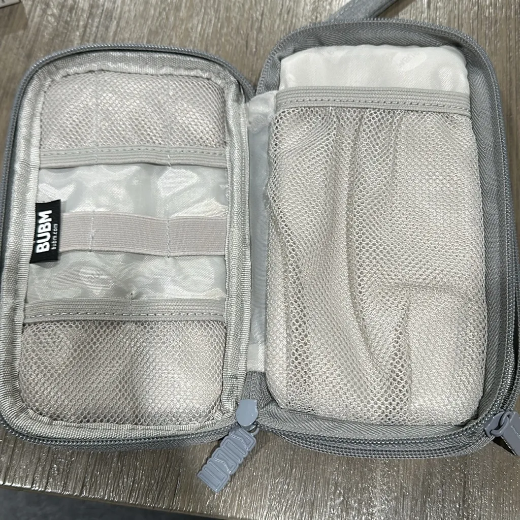 Gray storage case for travel. Perfect for jewelry medicine etc. - Image 2