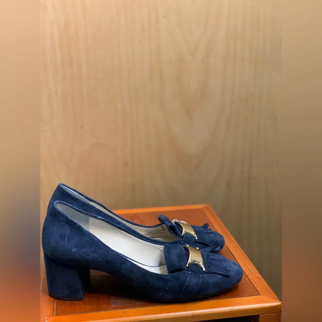Cole Haan Elegant Navy Tasseled with Gold Accent Heels.        Size-6B - Image 3