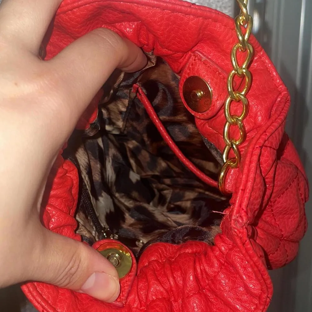 Jessica Simpson Tomato Red Quilted Bucket Bag Purse Adjustable Strap Statement - Image 7