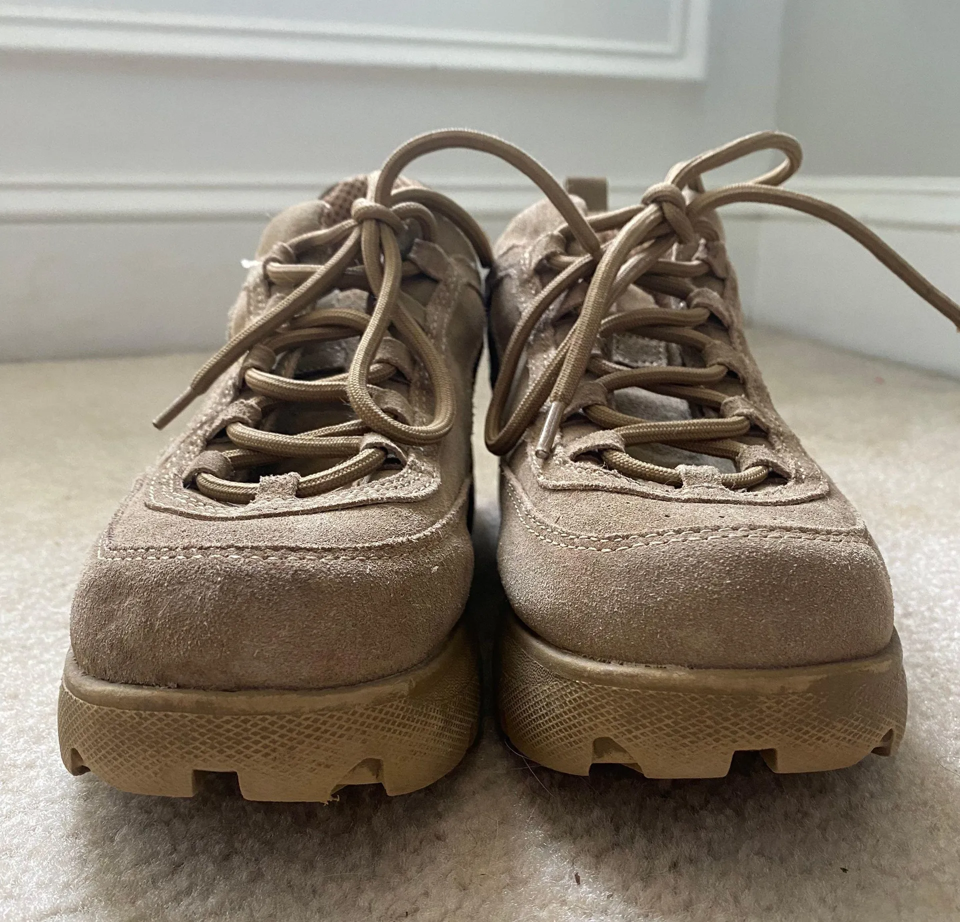 Steve Madden Sneaker - Image 4