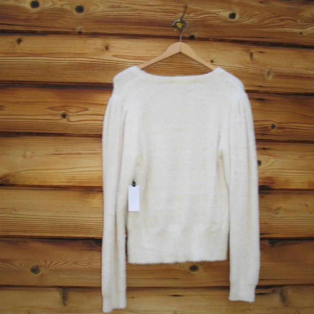 NWT Super Soft Ivory White Crop Sweater - Image 6