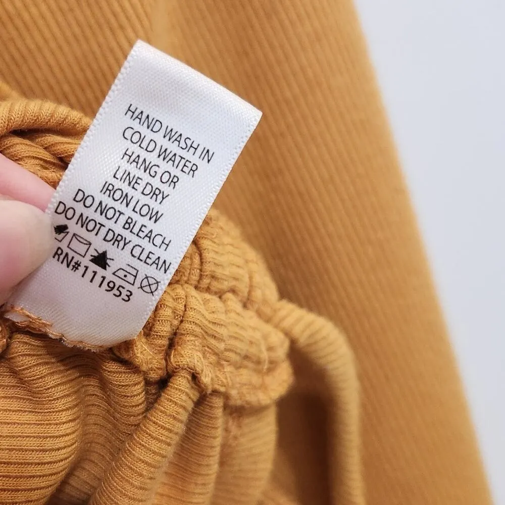 Active USA Long Sleeve Cropped Top Cinched Side Mustard Yellow Size Medium - Image 9