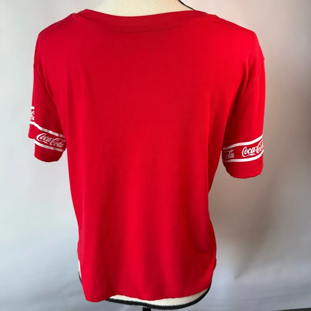 Coca Cola Women's Red Graphic‎ Tee size large boxy fit polyester rayon blend - Image 4