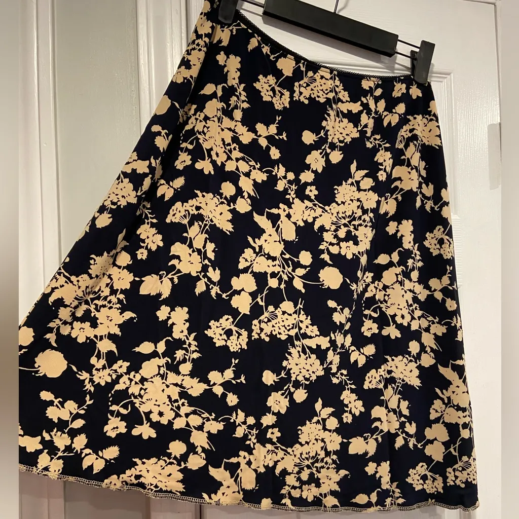 Jones New York Size S/M Blue Black Cream Floral Print A Line Slip Skirt Midi - Image 2