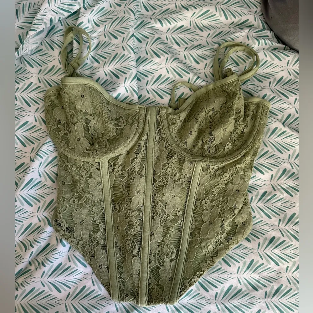 Tic Toc Lace Corset - Image 2