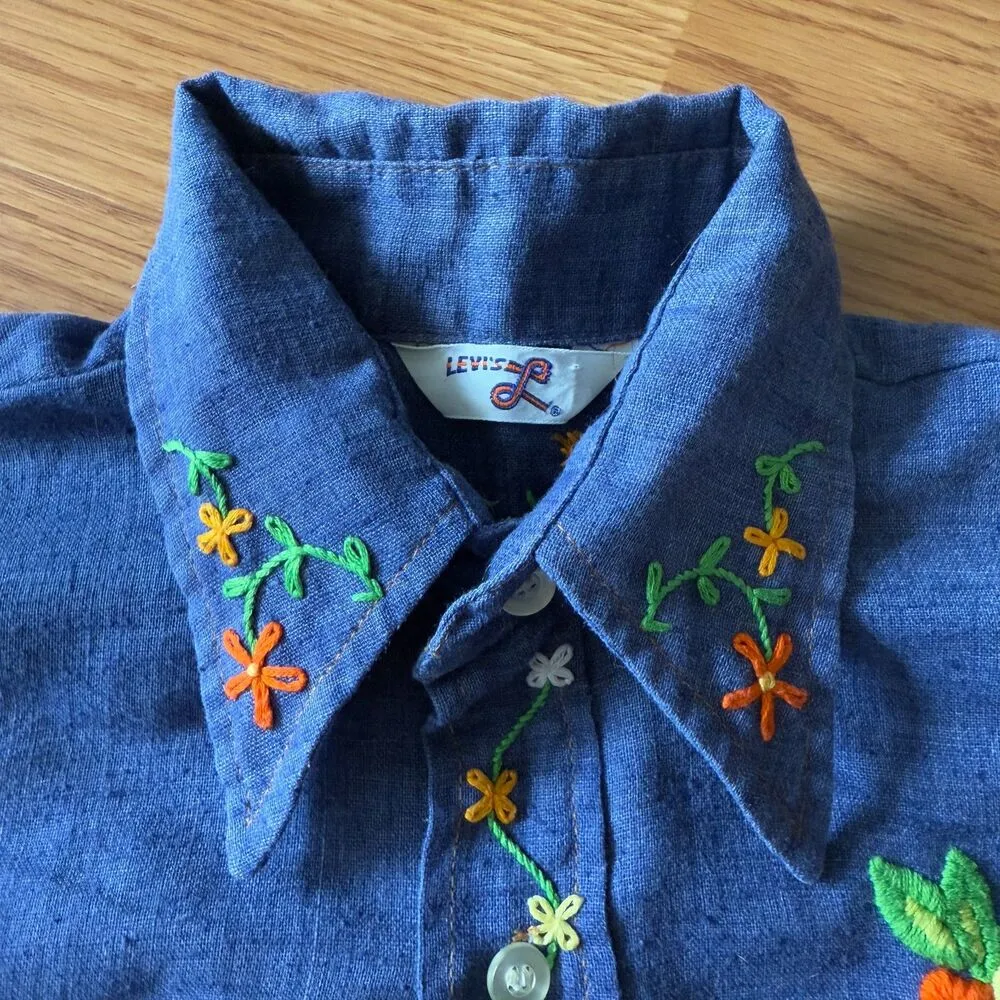 1970s Levis Orange Tag Embroidered Denim Button Down Shirt - Image 4