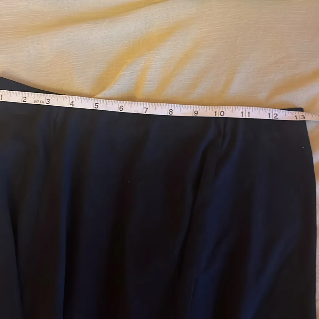 Forever 21 Black Velvet Top - Image 4