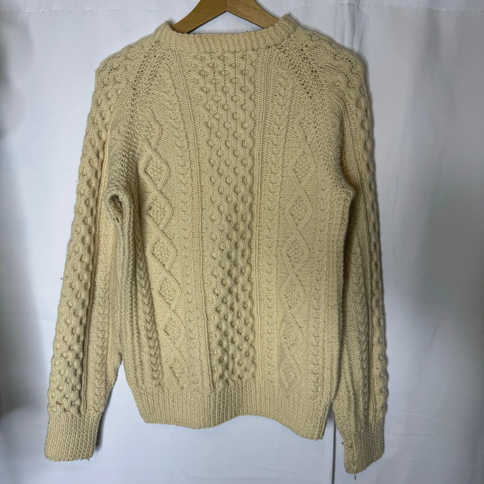 Unbranded Aran Cable Knit Wool Sweater Cream Fisherman Chunky Crewneck Size M - Image 3