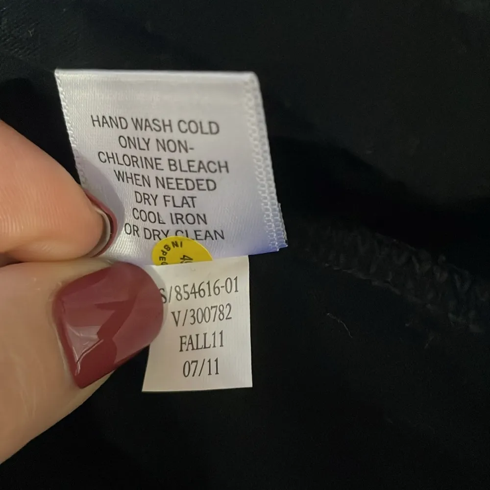 Black 3/4 Sleeve Blouse with Mock Scarf Keyhole Back Size XS - Image 11