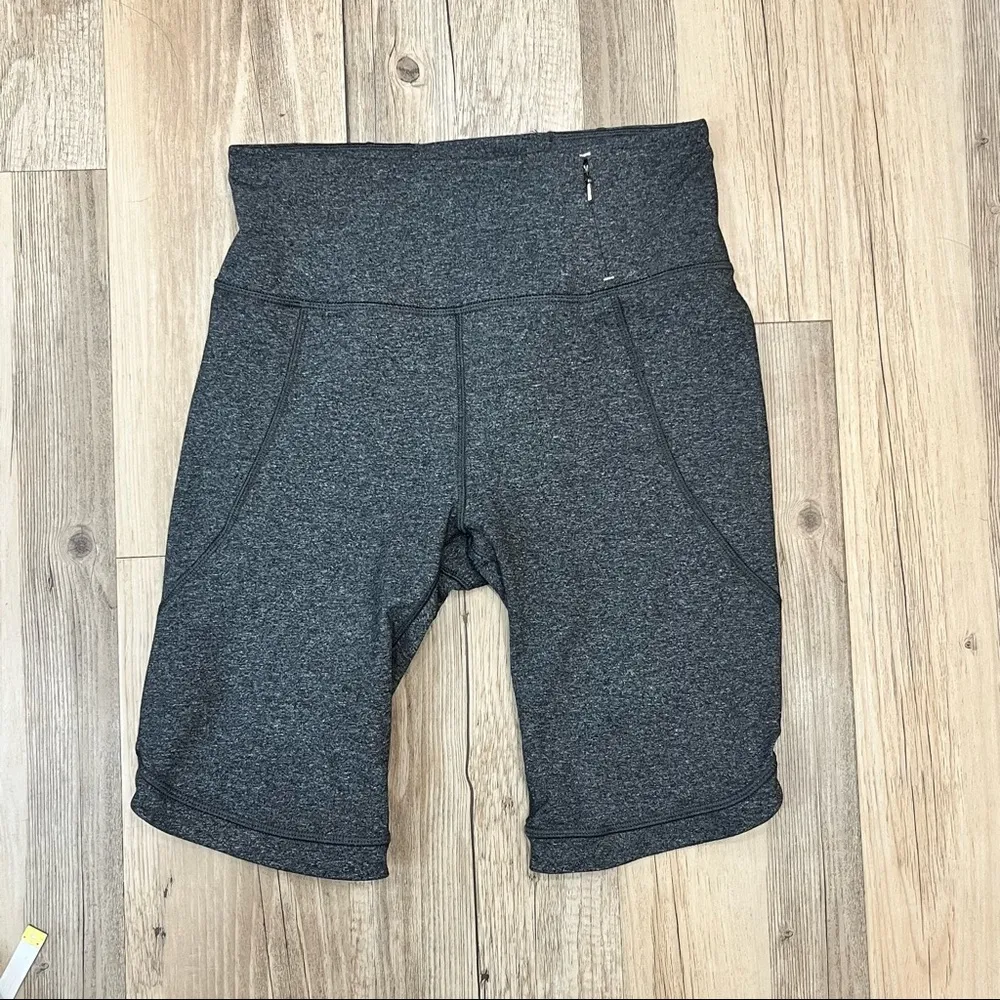 CALIA by carrie underwood Women's Essential High Rise Bike Shorts gray s… - Image 51