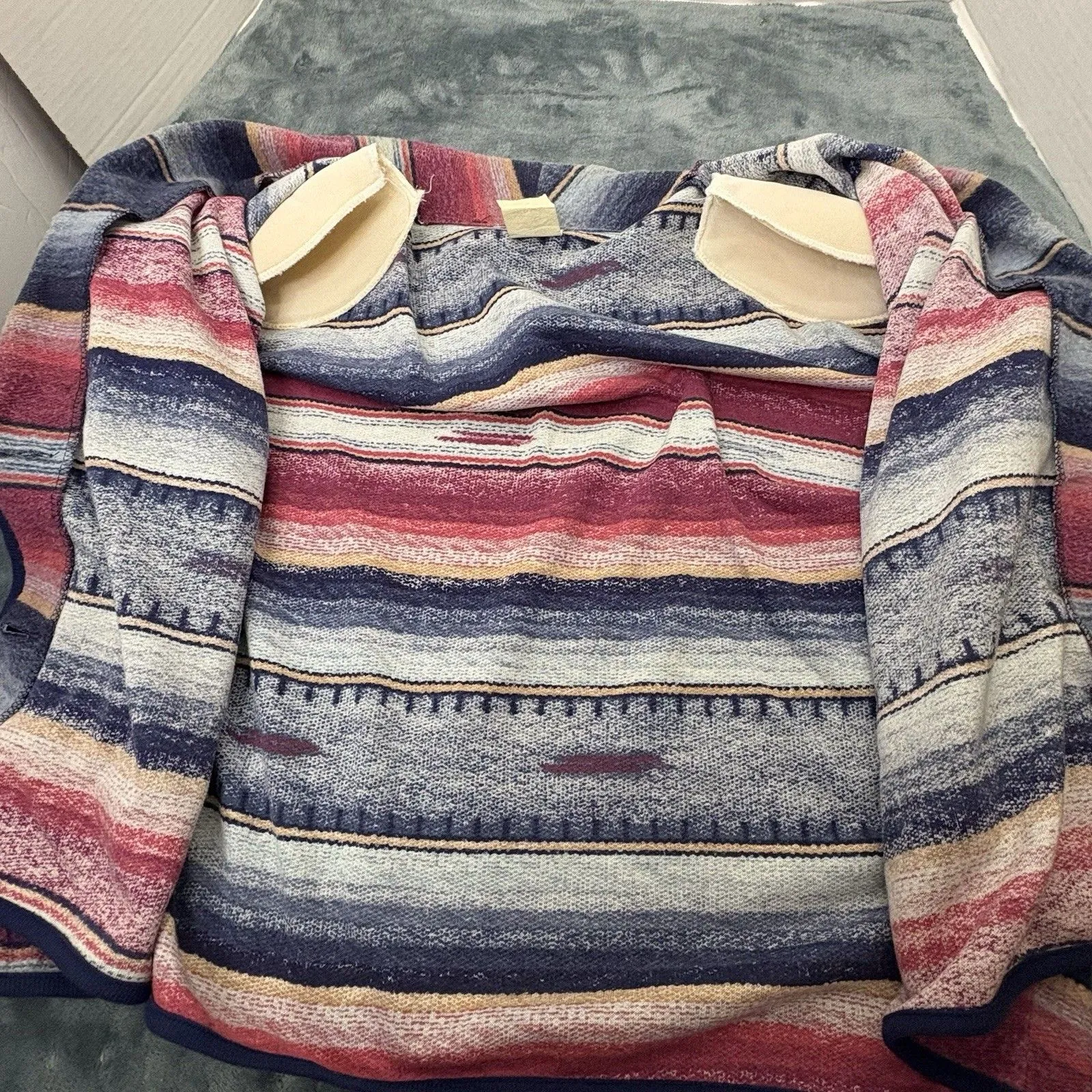 Women’s Vintage Western Cardigan Size Large Aztec Tribal - Image 10