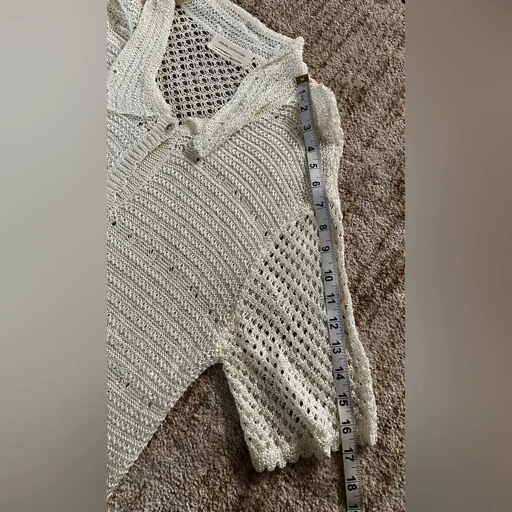 Urban Outfitters Crochet  Short Sleeve Cream Shirt Womens L Beachy Boho Resort - Image 2
