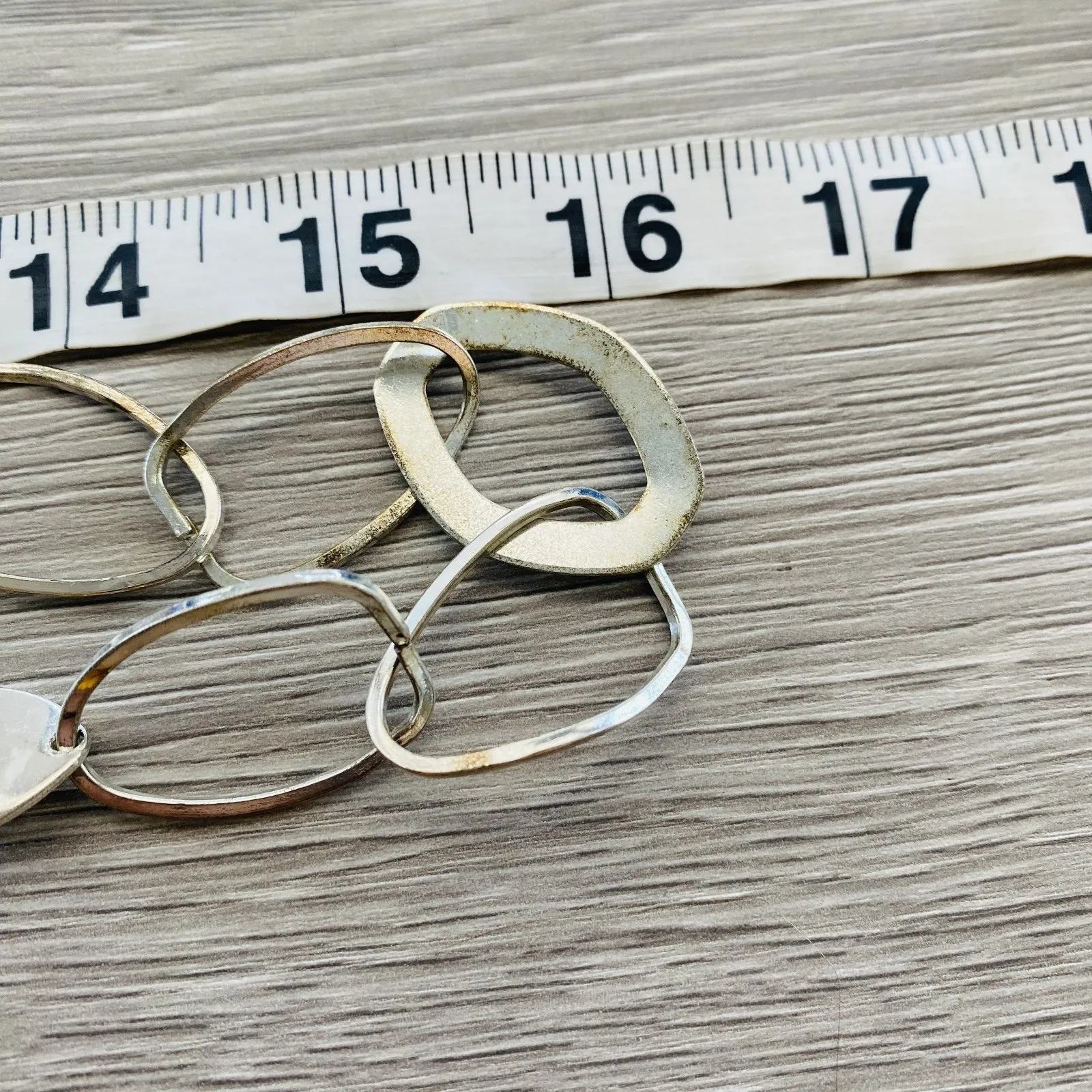 Modern Silver Tone Open Link Long Statement Necklace 32” Geometric Lightweight - Image 4