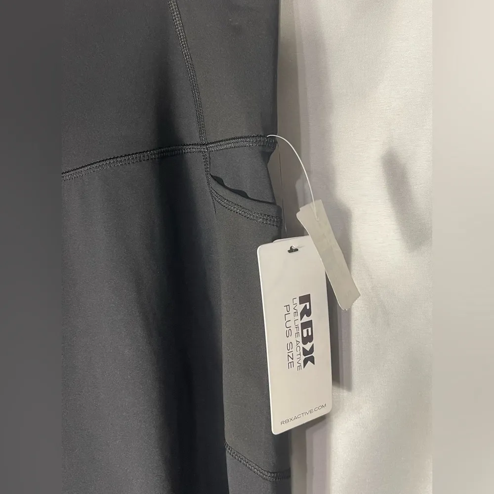 NWT Women’s RBX Live Life Active Tech Flex Plus Sz 3X Ankle Length Legging Black - Image 3