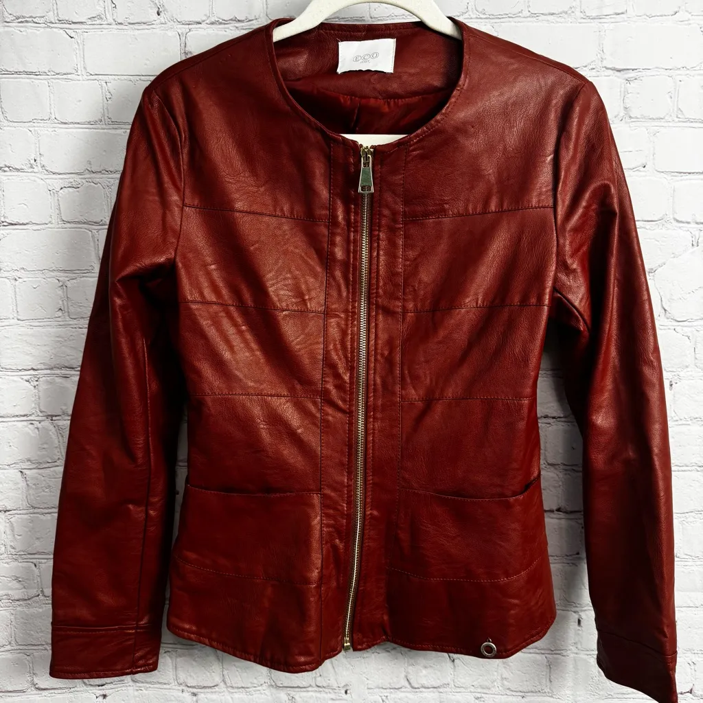 ECO Italy faux leather deep red brown structured full zip jacket ladies XS/S Size undefined - Image 2