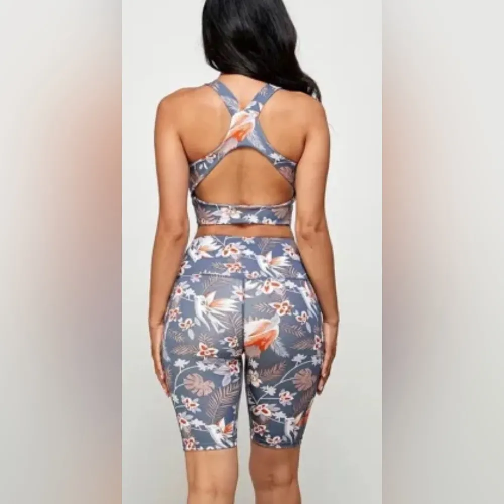 O to S‎ Floral Activewear Set Blue Size M - Image 2