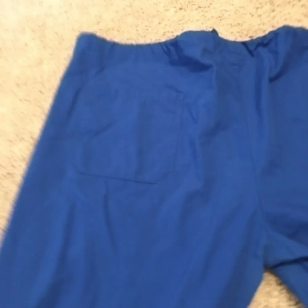 Women’s size medium royal blue cargo scrub pants - Image 2