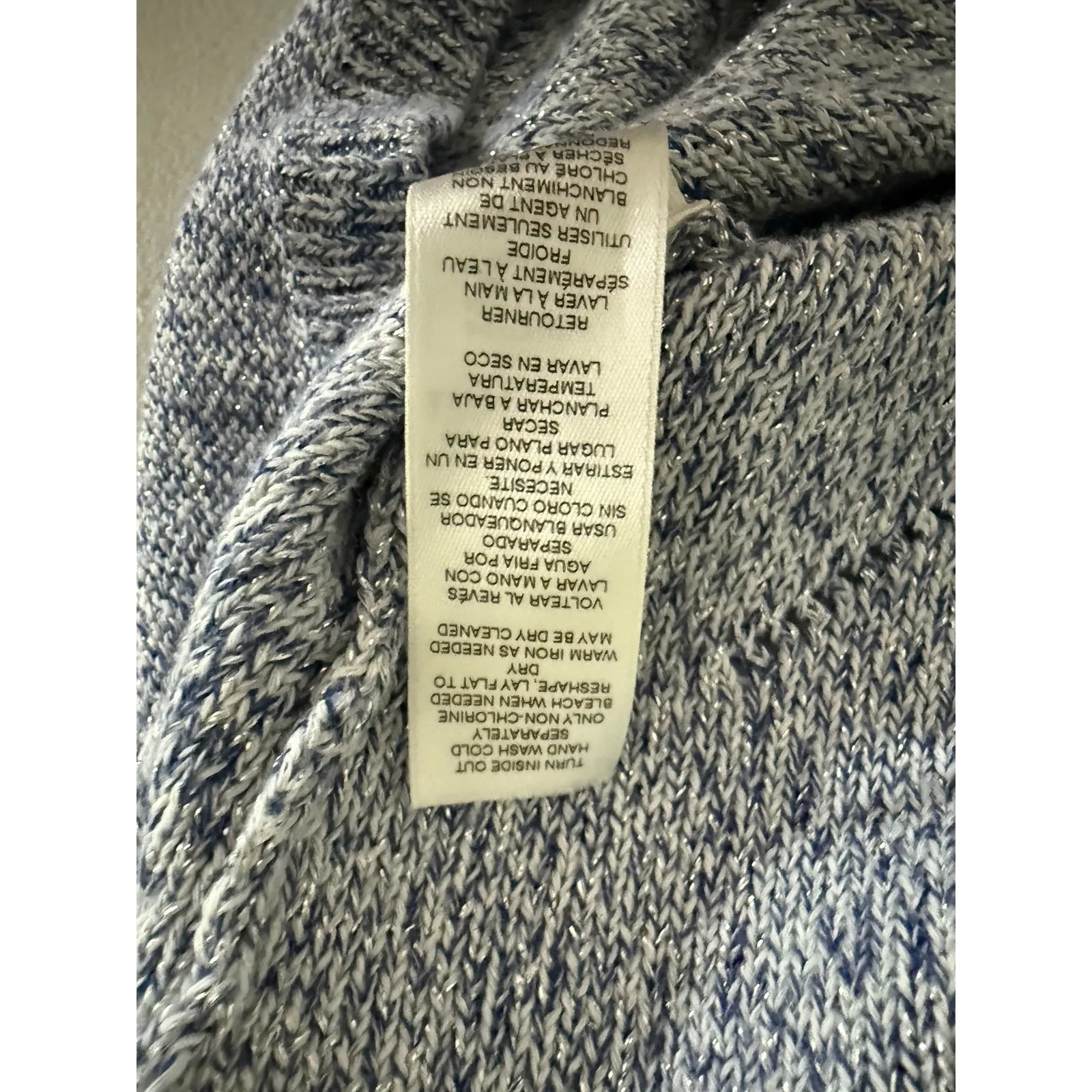 WHBM Silver Blue Metallic V-neck knit lightweight studded sweater Small - Image 7