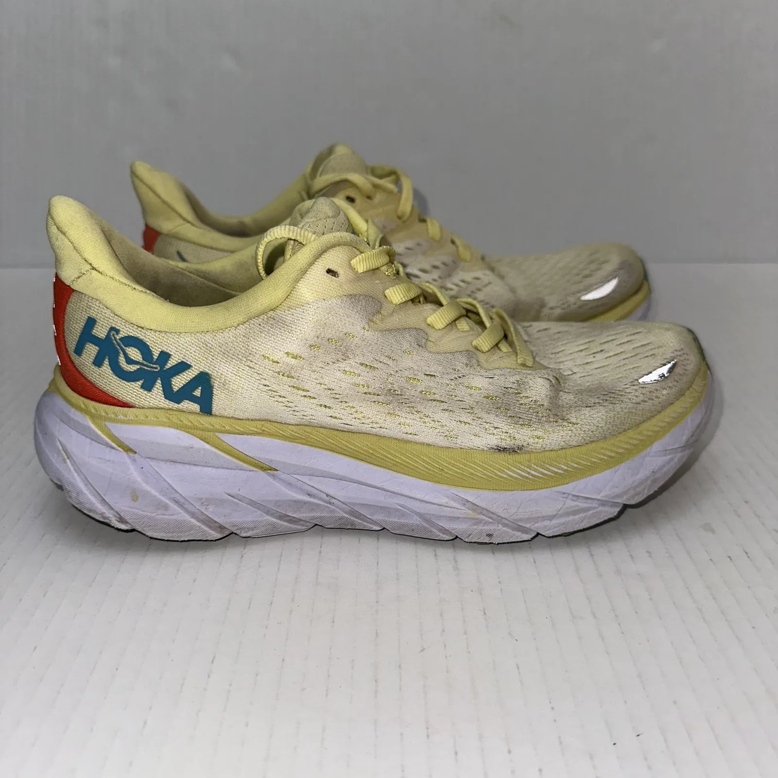 Hoka One One Clifton 8 Running Shoes Womens Size 6 Yellow Orange Green Mesh - Image 4