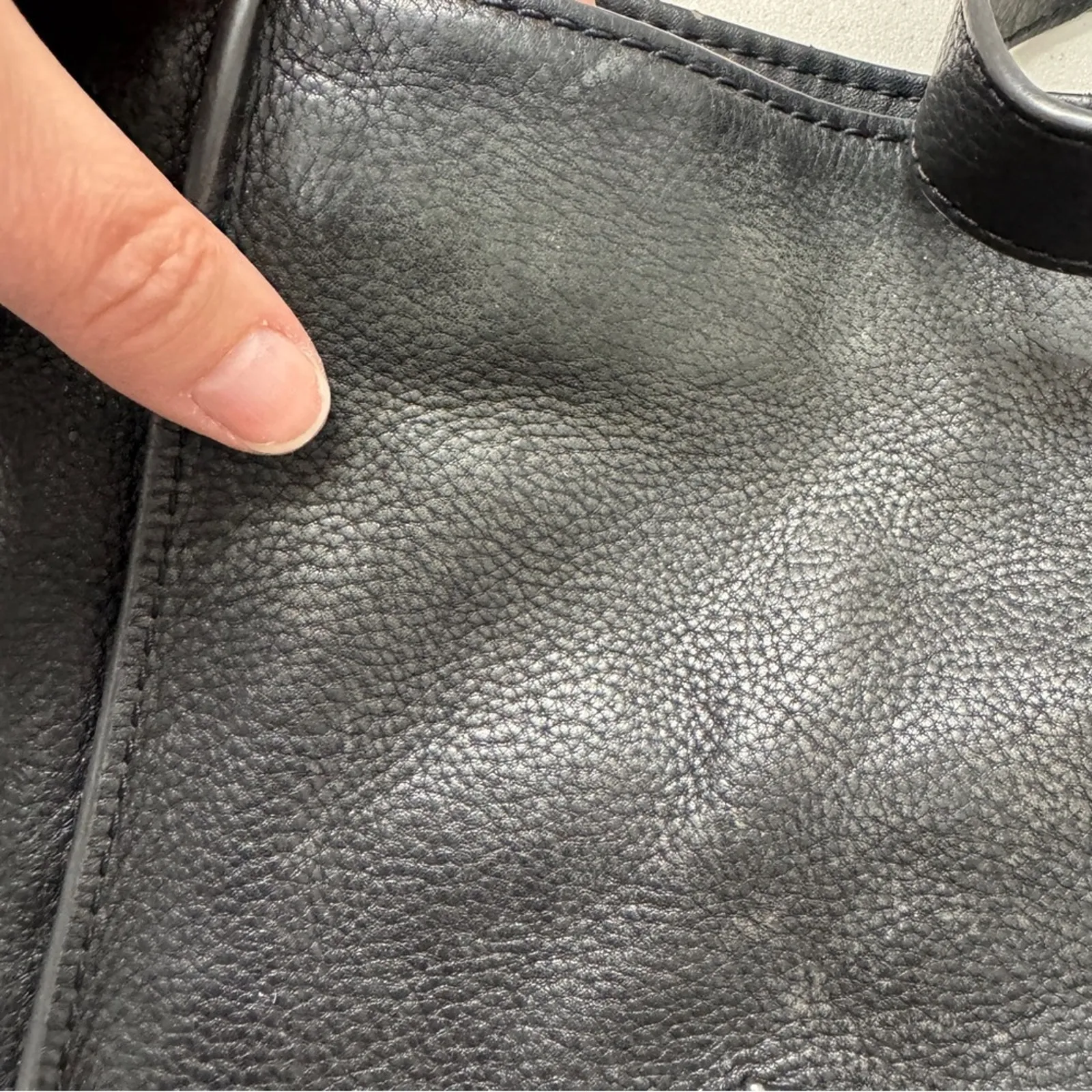 Fossil Black Leather Lane Shoulder Bag Womens Tote Handbag Purse Classic - Image 4