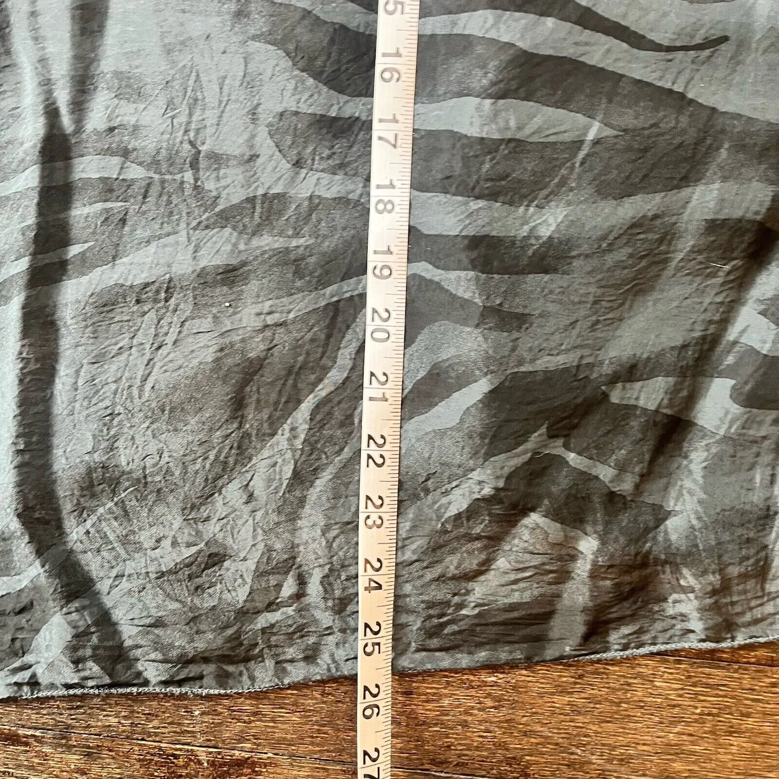 M Made In Italy Silk Overlay Bat Wing Blouse Womens L Animal Neutral Print Gray Size L - Image 5