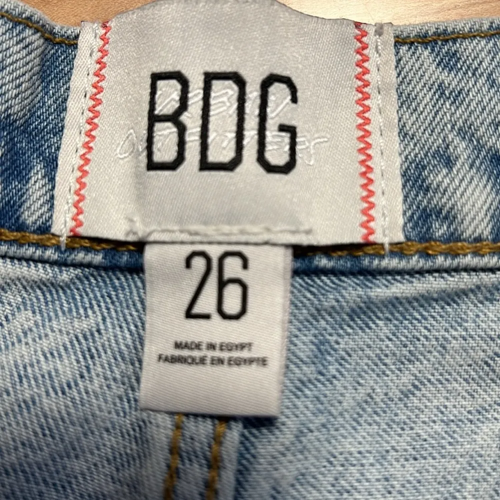 BDG Cutoff Distressed Jean Shorts - Image 5