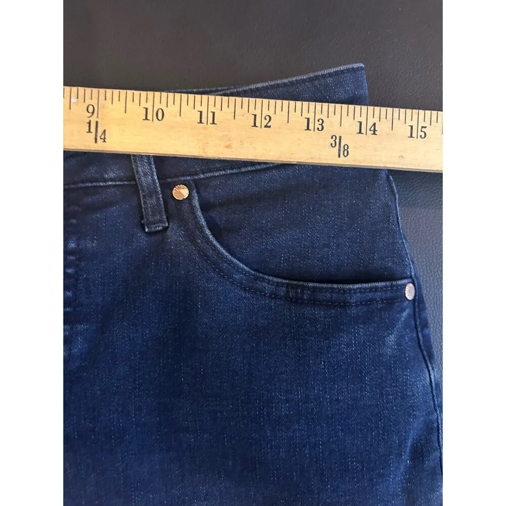 EXPRESS  Darkwash Women Jeans in size 8R Curvy Bootcut Classic Closet Stape - Image 5