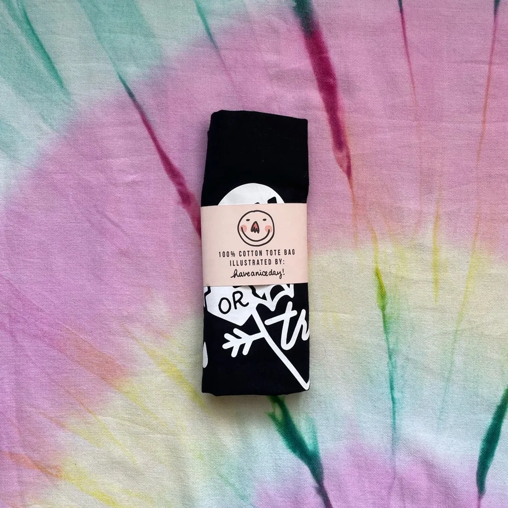 NWT Black Halloween Trick or Treat Tote - Image 5