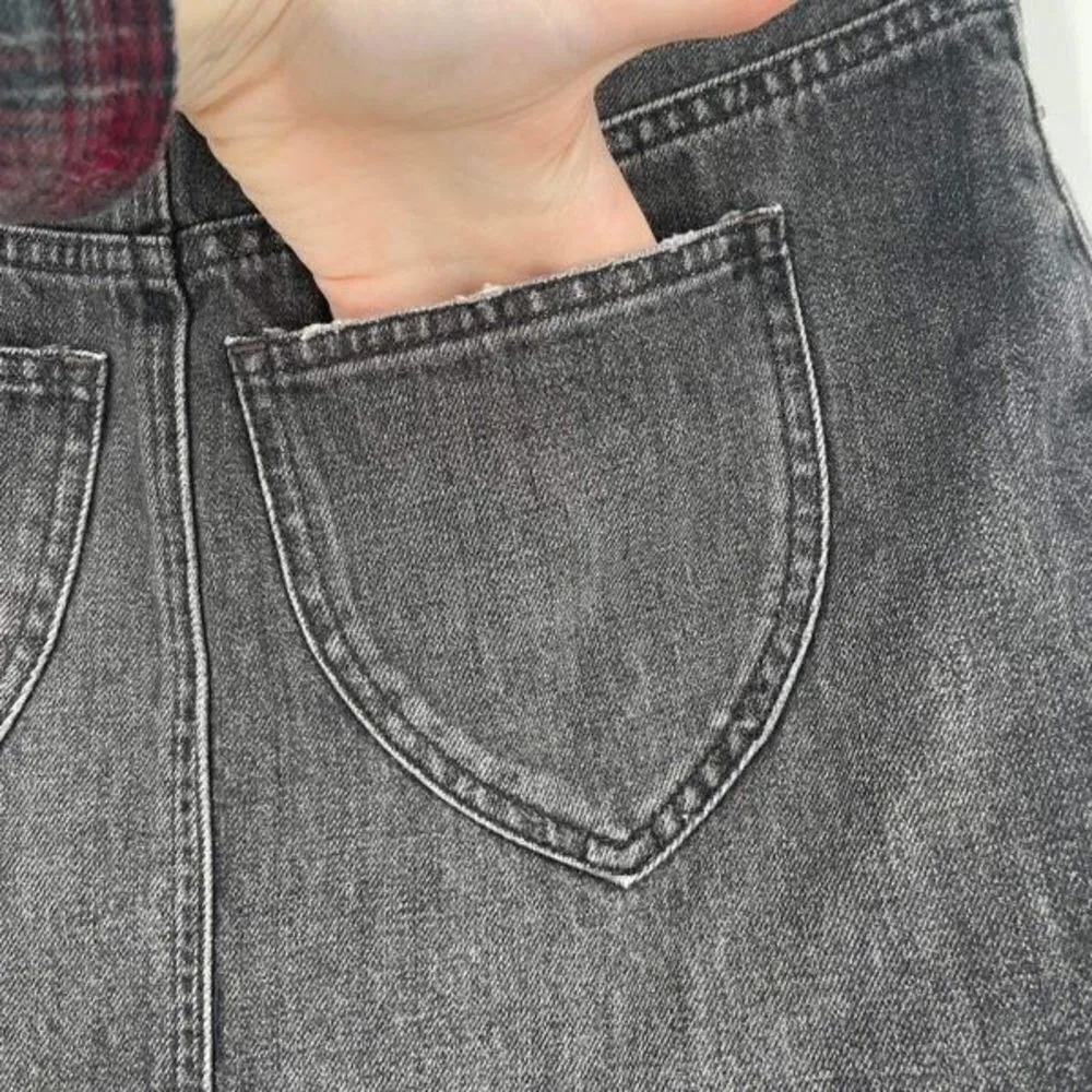 Free People Women’s Maverick Raw Hem‎ Bailey Denim Mini Skirt Black Wash Size 25 - Image 3