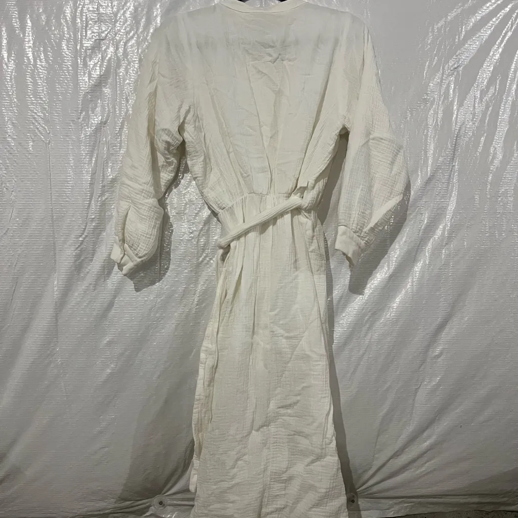 By Tess Cream Wrap Dress Size XS - Image 4
